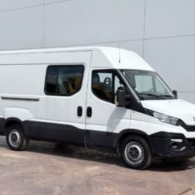 2019 Iveco Daily 35S14 2.3 L2H2 Dubbele Cabine 7 Stoelen Ai